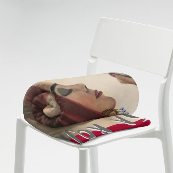 Manta: Caperucita Roja  ( Talla: G )